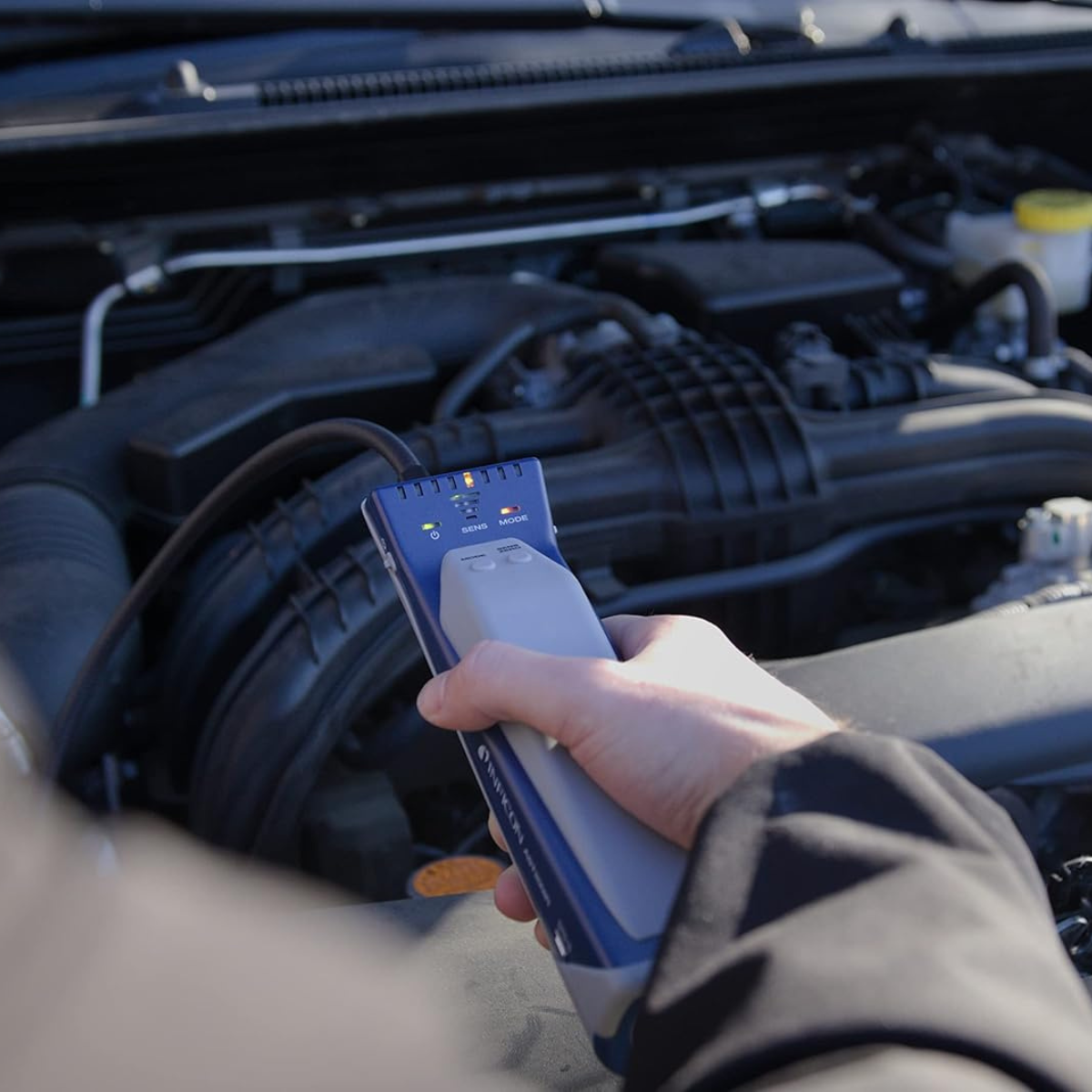 INFICON Refrigerant Leak Detector